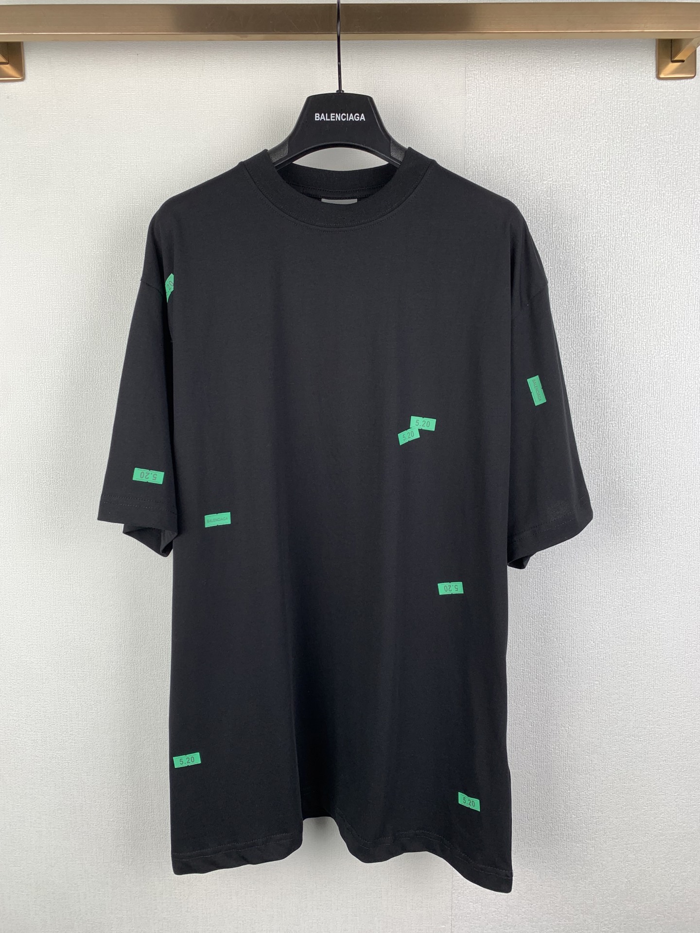 Balenciaga BALENCIAGA 巴黎世家 / 情人节520限定款 STICKERS宽松短袖T恤