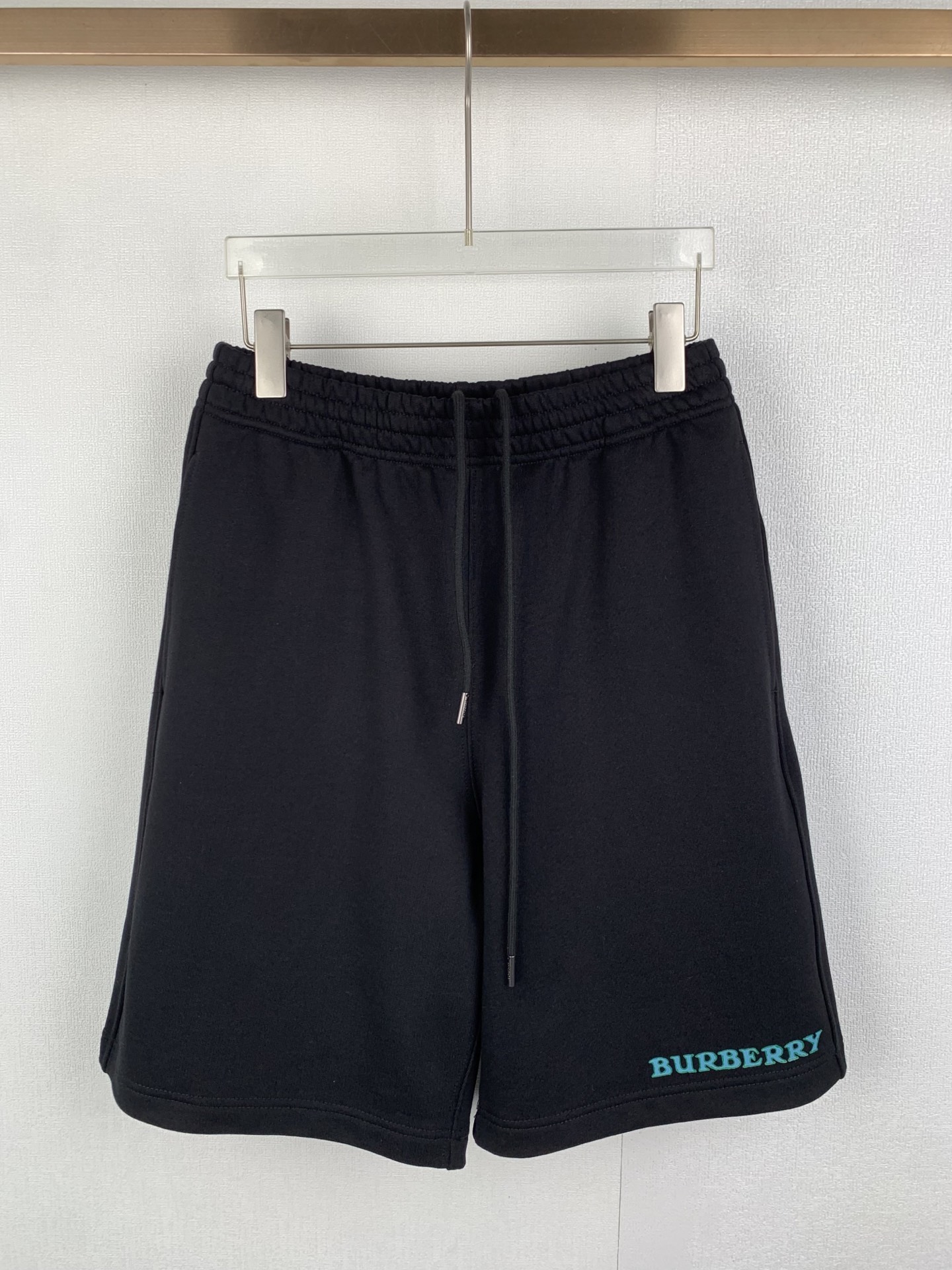 Burberry BURBERRY 巴宝莉 / 骑士标印花棉质休闲短裤