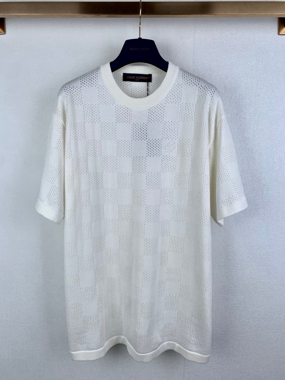 P165 LOUIS VUITTON 路易 LV 26ss 棋盘格镂空刺绣标识短袖针织衫 size：S M L XL