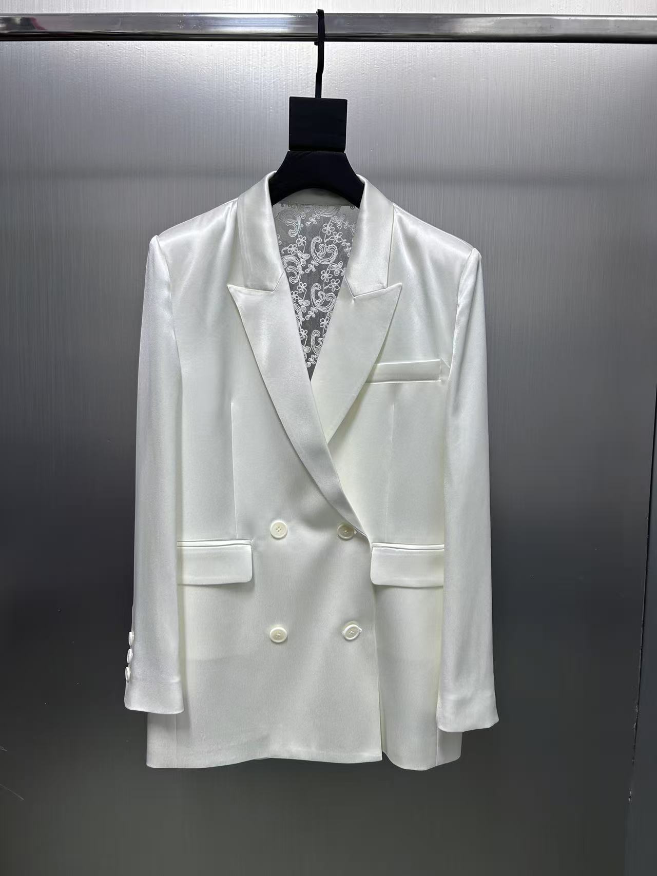 Yves Saint Laurent White Lace-Back Blazer - Pearl Luster, Stunning Design 2 i1745468150381 9862 0 0