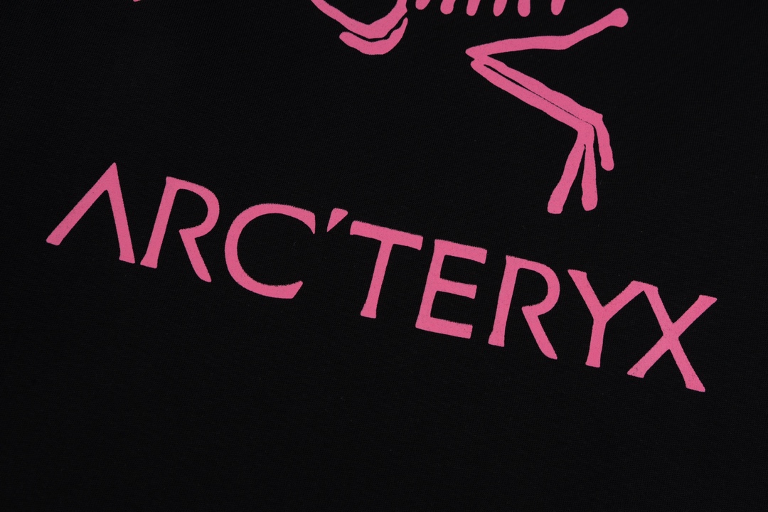 High Quality Long Sleeve Apparel in Various Sizes and Colors with Unique Designs - 图片 6