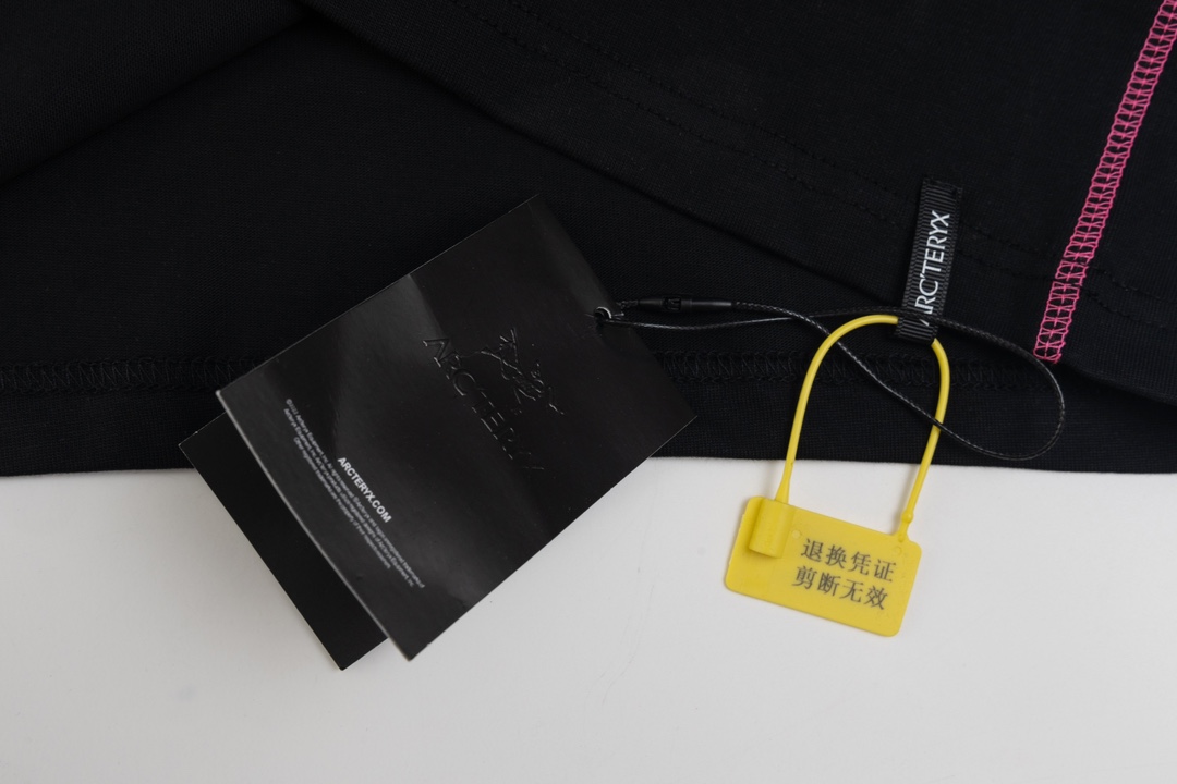 High Quality Long Sleeve Apparel in Various Sizes and Colors with Unique Designs - 图片 9