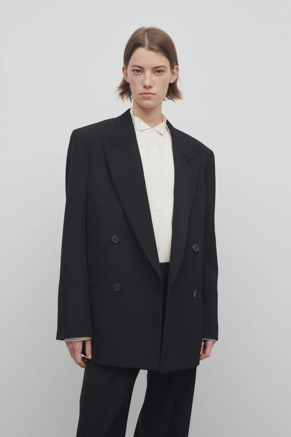 NO:314367,[Love] New [Love]!  The latest THE R24NEW Minimalist four-bar woolen wool suit. Size SML., business suit, alexander wang19860909[爱心]新款[爱心]！最新THE R24NEW 极简风四粒扣精纺羊毛西装.尺码SML.,,business suit,alexander wang,Women's clothing
