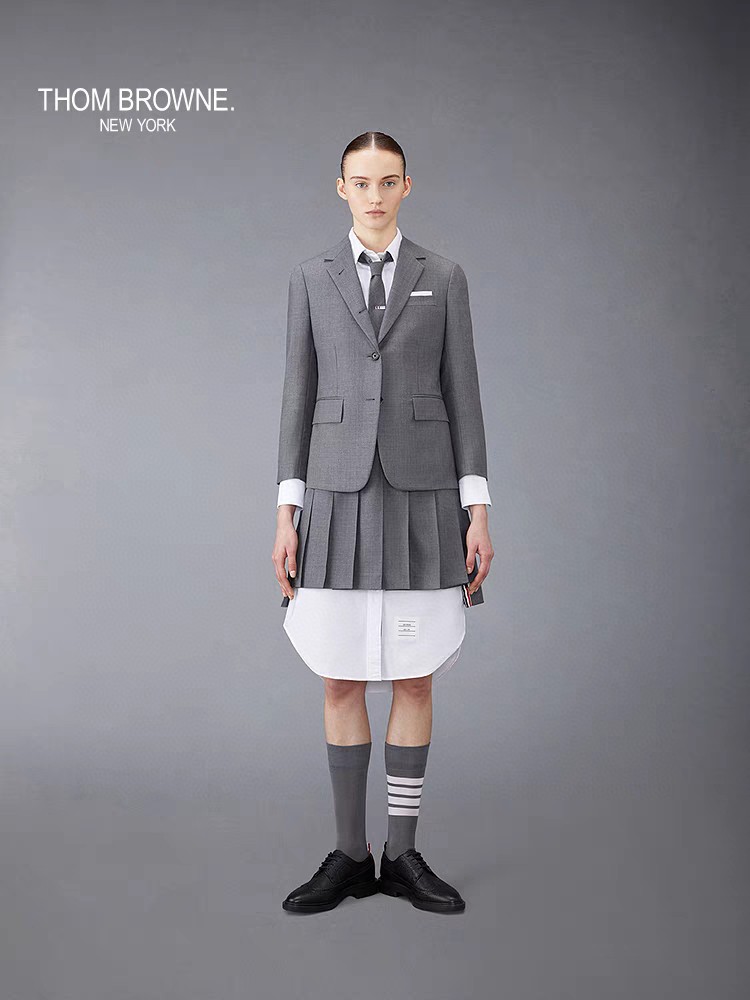 NO:312958,[Love] New [Love]!  Latest TB 25NEW worsted wool classic pleated skirt (with leggings inside). Color gray and blue. Size SML.P, skirts, alexander wang19860909[爱心]新款[爱心]！最新TB 25NEW 精纺羊毛经典款百褶半裙（内带打底裤）.颜色灰、蓝.尺码SML.P,,skirts,alexander wang,Women's clothing