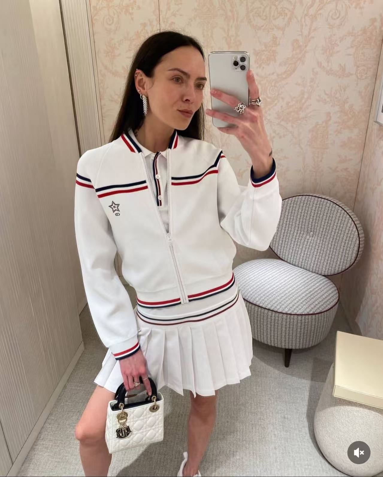 NO:418725,[Love] New [Love]!  Latest D 25NEW Tennis Series Knitted Jacket. Size SML..,,jackets & coats,alexander wang19860909[爱心]新款[爱心]！最新D 25NEW 网球系列针织外套.尺码SML..,,jackets & coats,alexander wang,Women's clothing