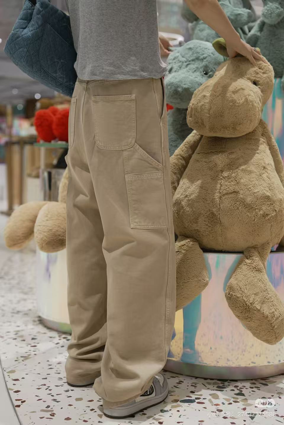 NO:469642,[Love] New [Love]!  Latest MIU 25NEW Washing and Aged Milk Tea Colored Working Pants. Size SML...,,miumiu,alexander wang19860909[爱心]新款[爱心]！最新MIU 25NEW 洗水做旧奶茶色法工裤.尺码SML..,,miumiu,alexander wang,Women's clothing