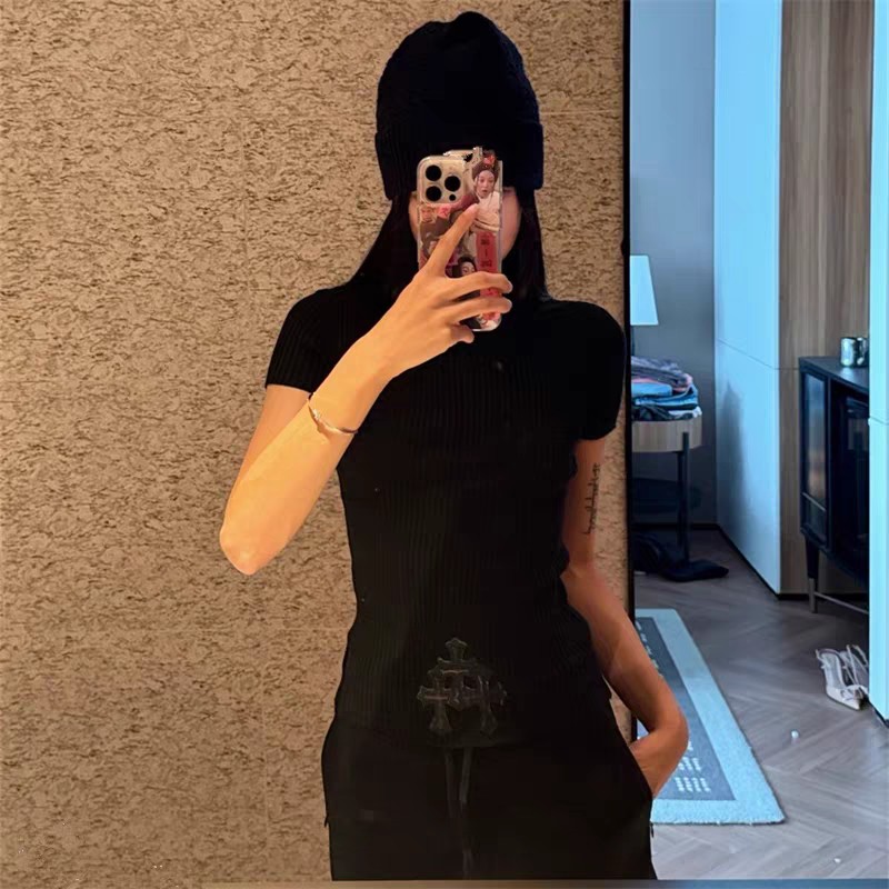 NO:608638,[Love] New style [Love]!  The latest CH 25NEW cross-piece leather short-sleeved turtleneck bottoming shirt. Color white, black. Size SML.P,, T-shirt, alexander wang19860909[爱心]新款[爱心]！最新CH 25NEW 十字架拼皮短袖高领打底衫.颜色白、黑.尺码SML.P,,T-shirt,alexander wang,Women's clothing