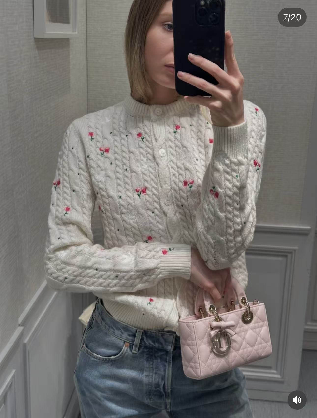 NO:736541,[Love] New style [Love]!  The latest D 26NEW embroidered flower knitted cardigan. Size SML.,,19860909[爱心]新款[爱心]！最新D 26NEW 刺绣花朵针织开衫.尺码SML.,,,Women's clothing