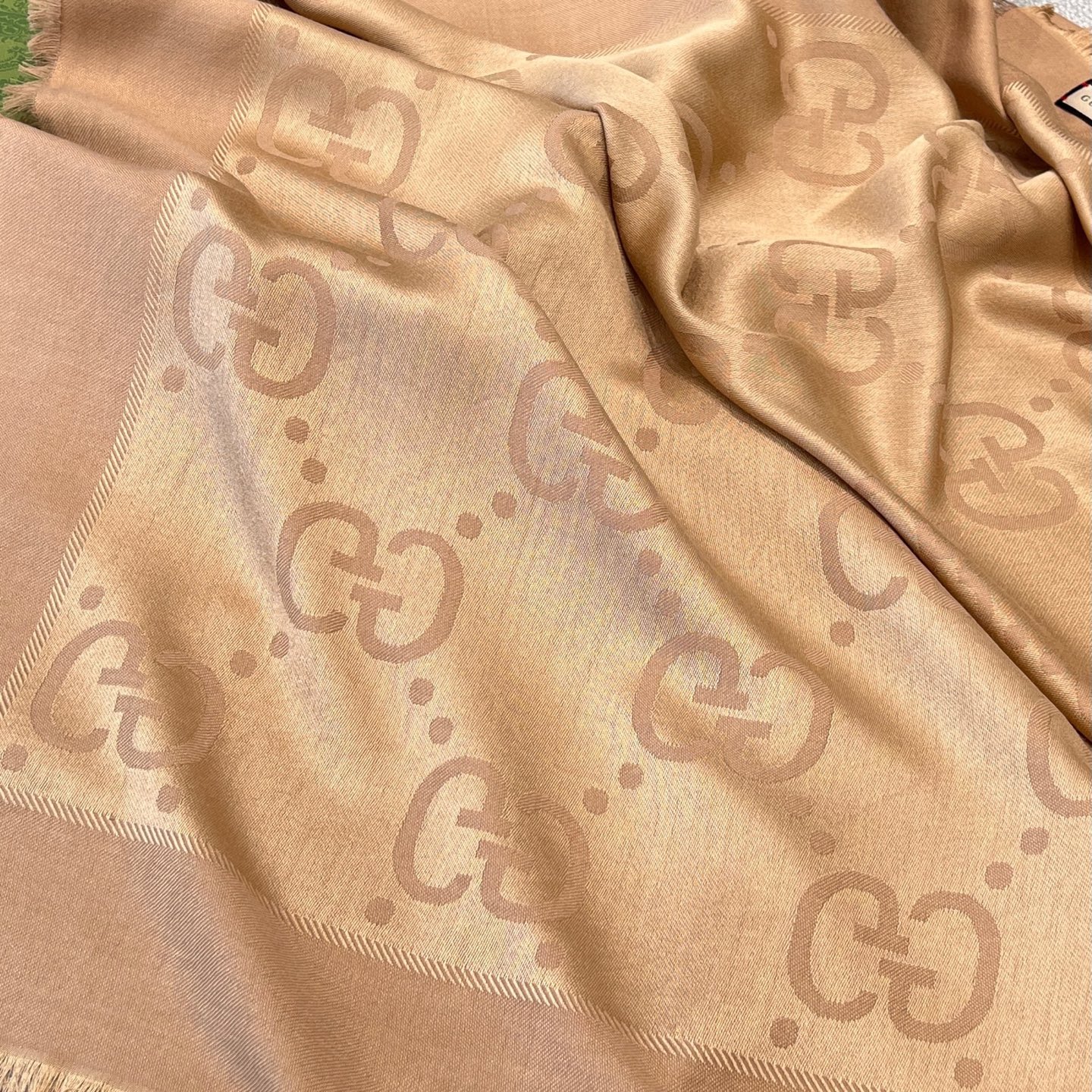 Gucci Beige Jacquard Shawl 60% Silk 40% Wool 140x140cm with Fringed Edges 8 i1736709071621 1730 0 6