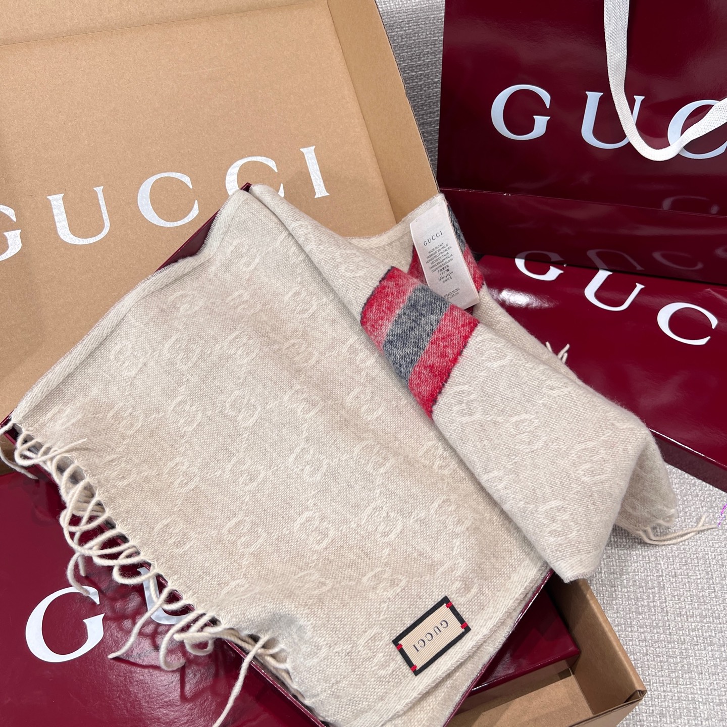 Gucci Men's Ivory Wool Scarf with Double G Jacquard and Red/Green Web 8 i1736973078800 7396 0 6