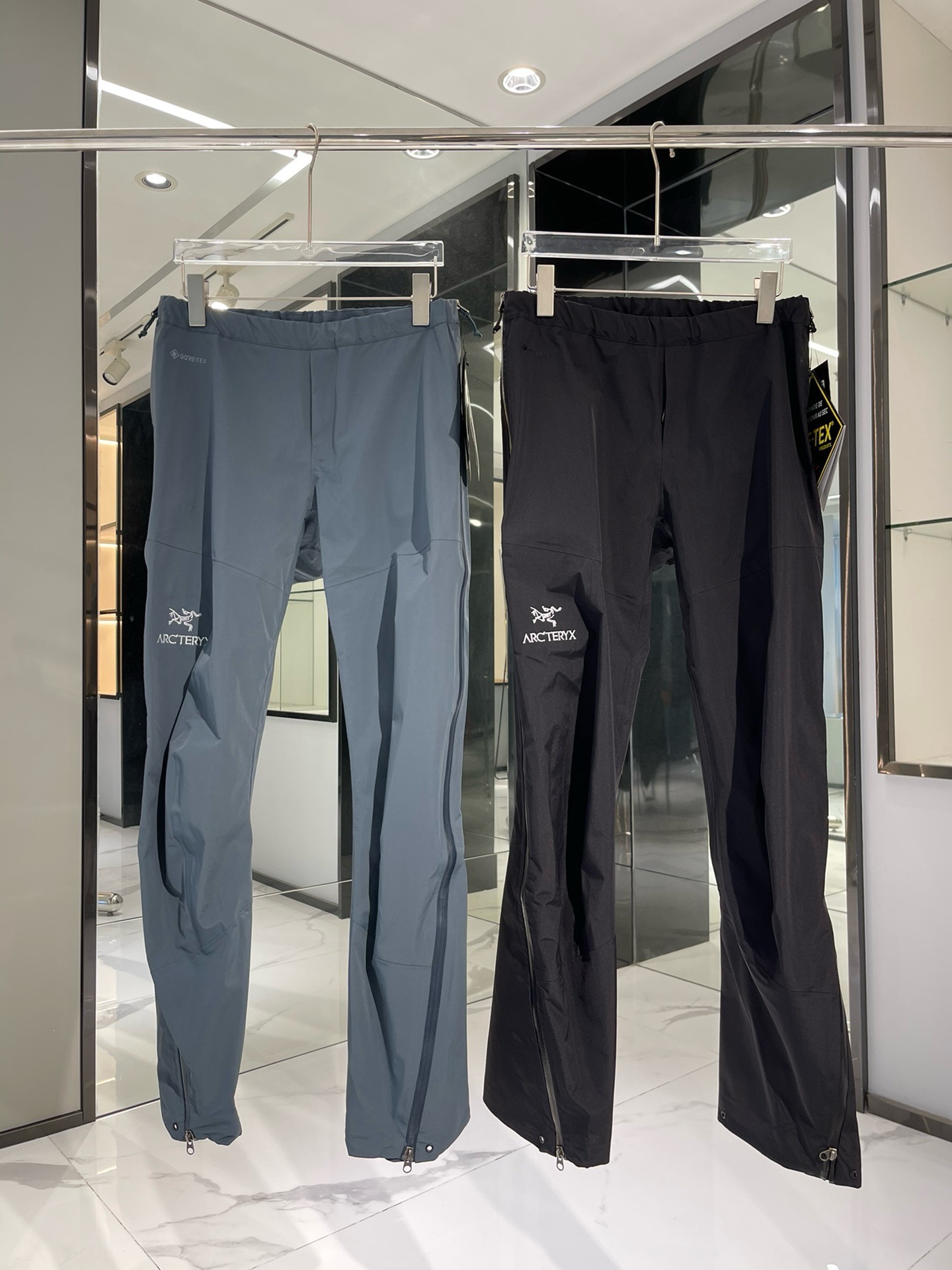 Arc'teryx Beta AR Pant - Men's Waterproof and Breathable Gore-Tex Shell Pants 2 i1727442082 8252 1