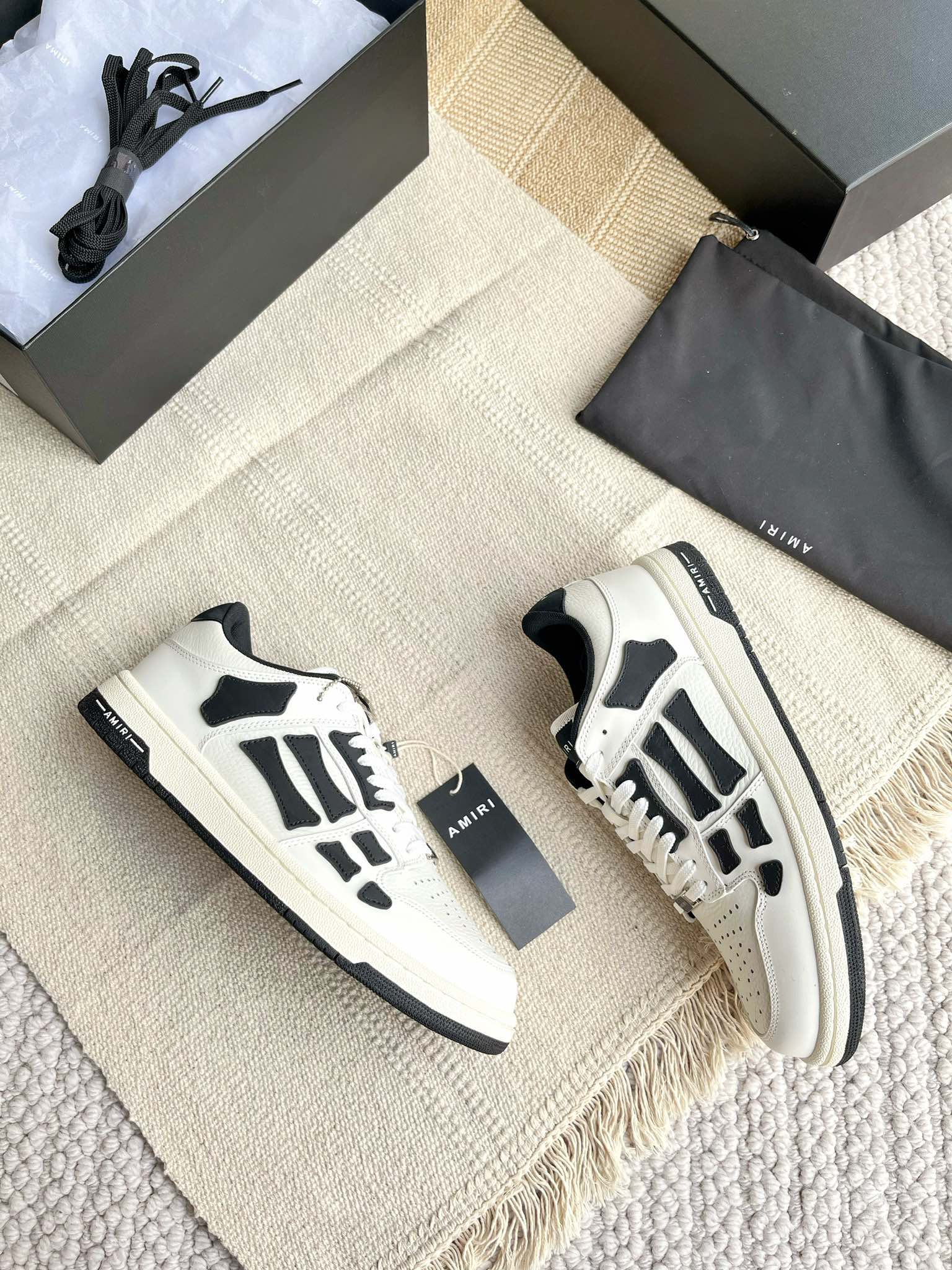 Кроссовки Amiri P460