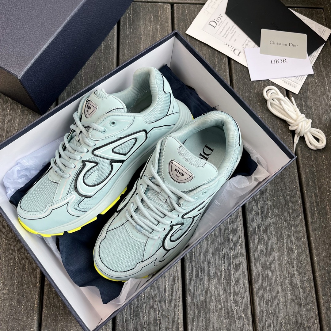 Кроссовки Dior B30 в стиле Dad Shoes