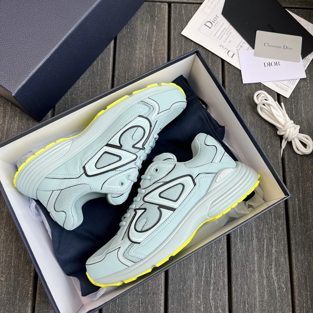 Кроссовки Dior B30 в стиле Dad Shoes
