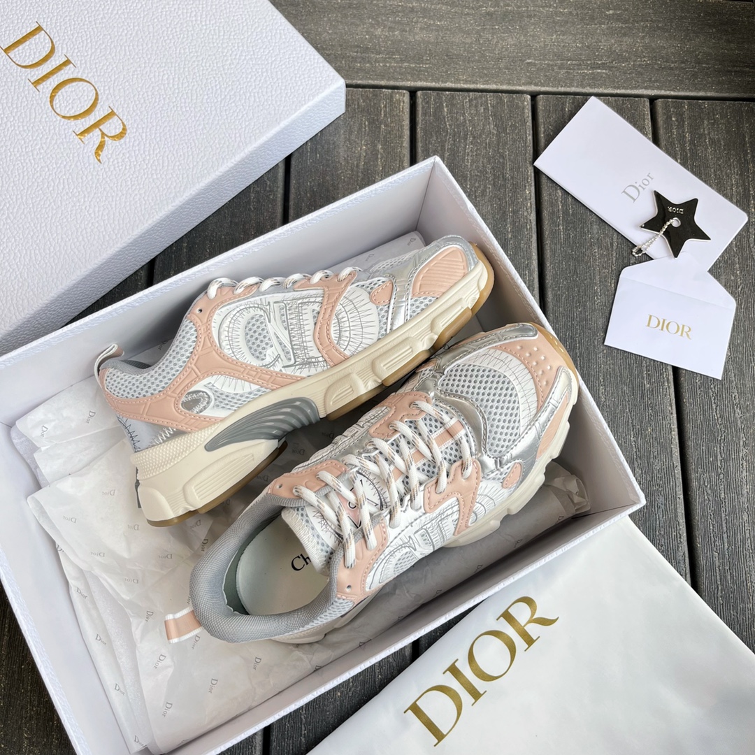 Кроссовки женские Dior