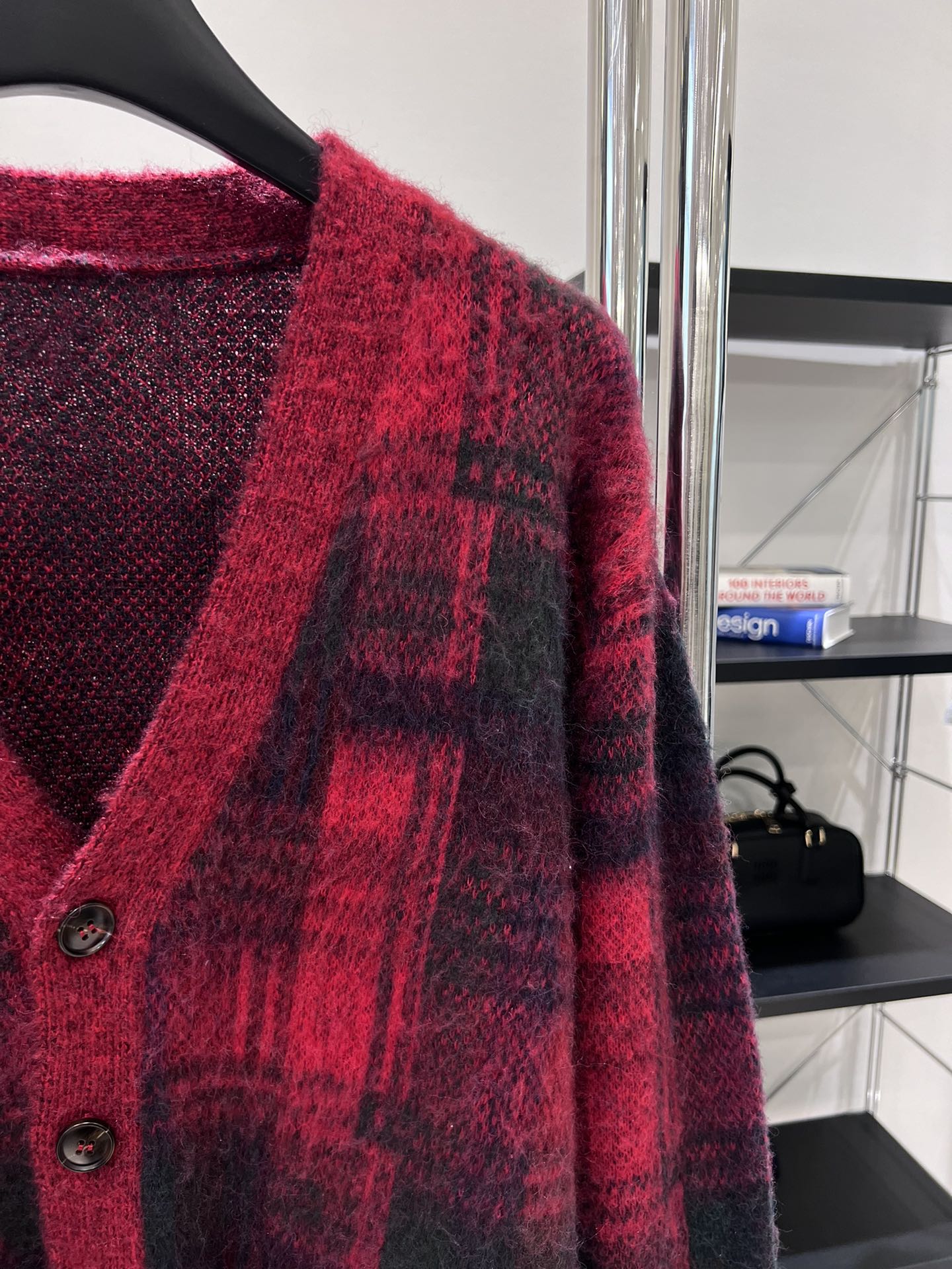 2024FW MM6 Red-Gold Hair Knit Open Shirts: Cosy Single-Size Women’s Clothes for Autumn/Winter. - 图片 3