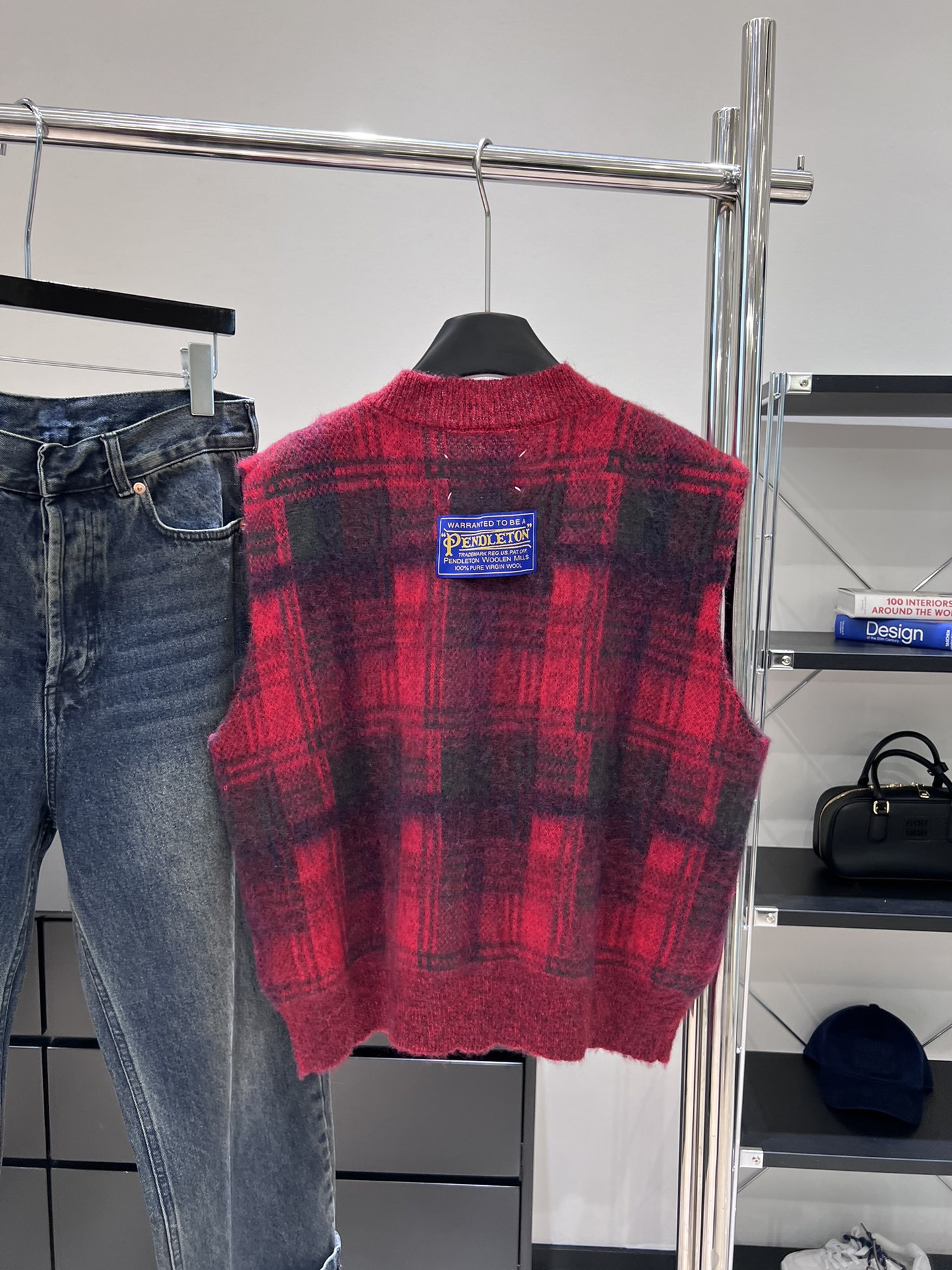 2024FW MM6 Women’s Clothes: Masculine Mascara Crochets for Autumn Winter Fashion. - 图片 6