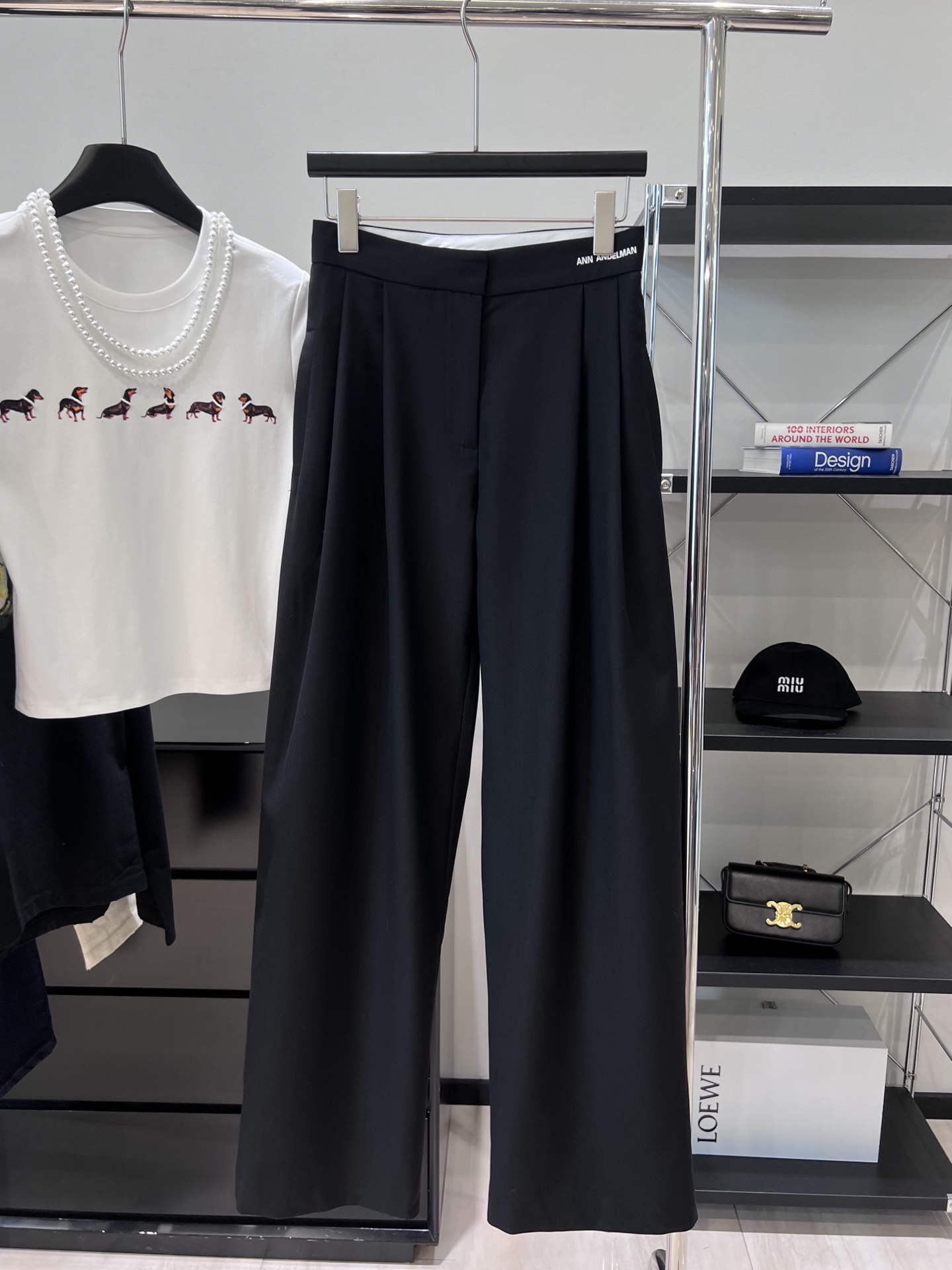 P609 is a woman with a new 2025s for spring and summer. SIZE: SML 🛒1025