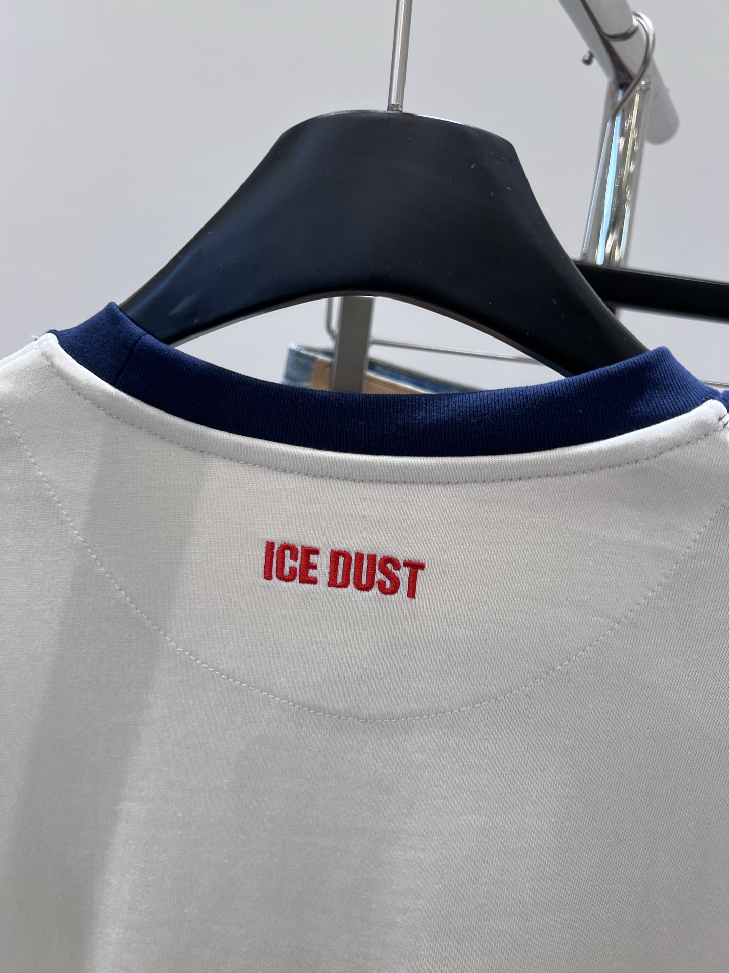 “100% Cotton Long-Sleeved T-Shirts Set: Comfortable, Stylish, and Simple” - 图片 6