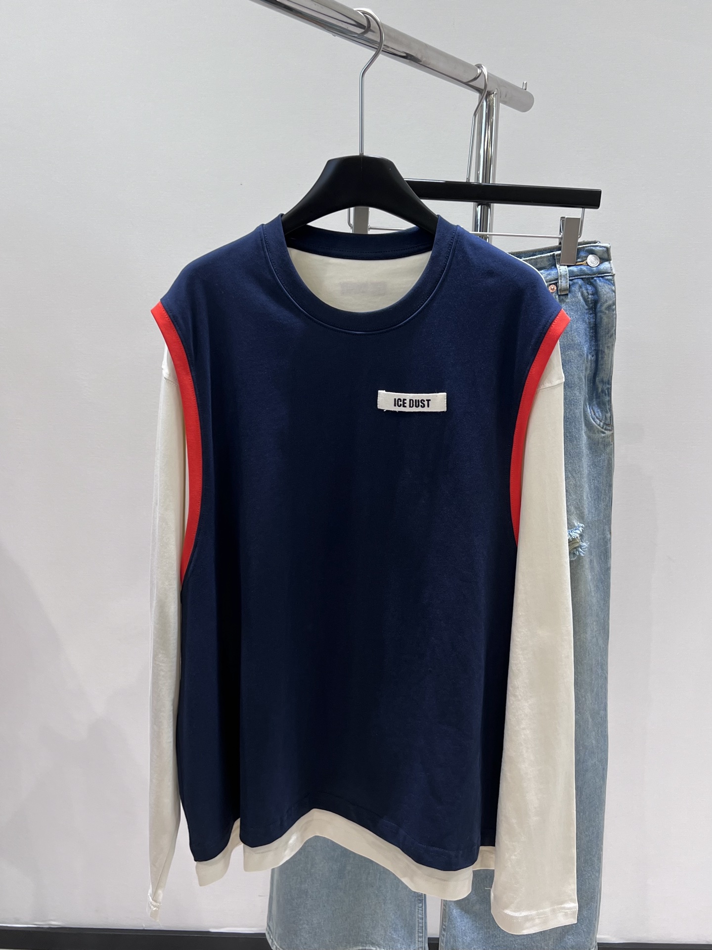 “100% Cotton Long-Sleeved T-Shirts Set: Comfortable, Stylish, and Simple” - 图片 1
