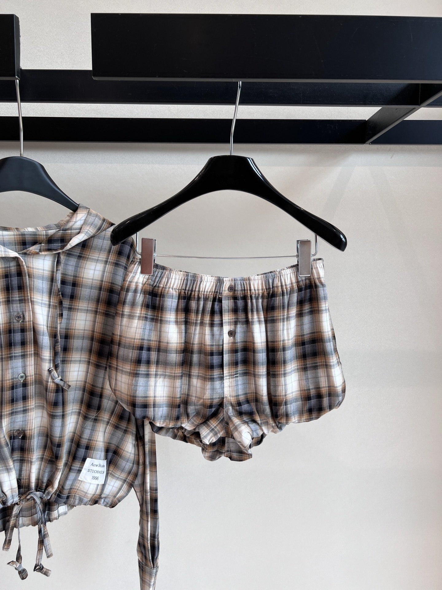 2025s Acne Studios Female Suit: Comfortable, Stylish, Versatile, Perfect for Any Occasion