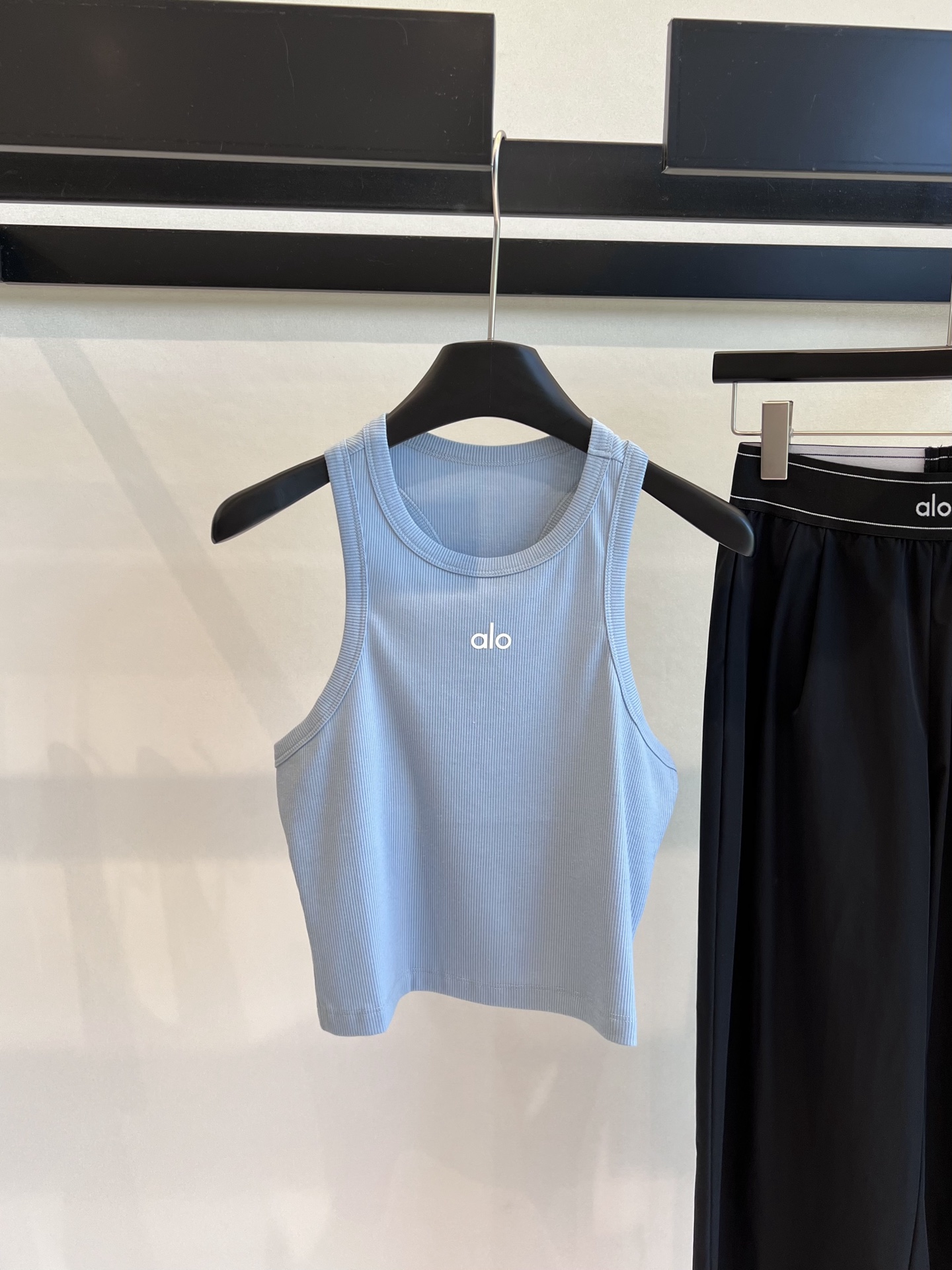 Elegant and Sophisticated Woman’s Thin Spring/Summer 2025 Collection – P368 - 图片 8