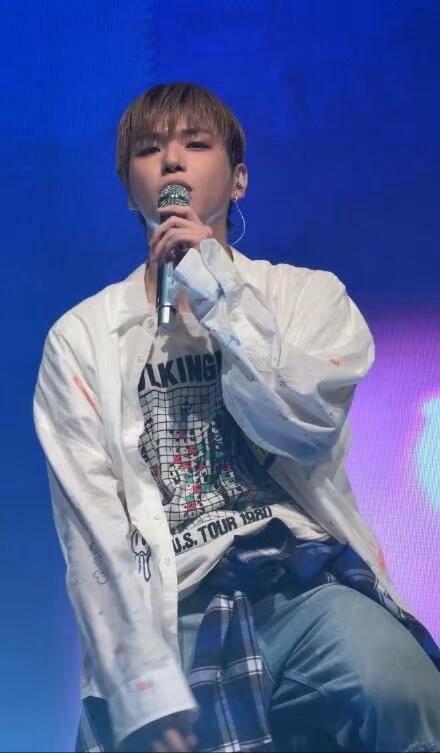 The same shirt as Daniel Kang - 图片 2