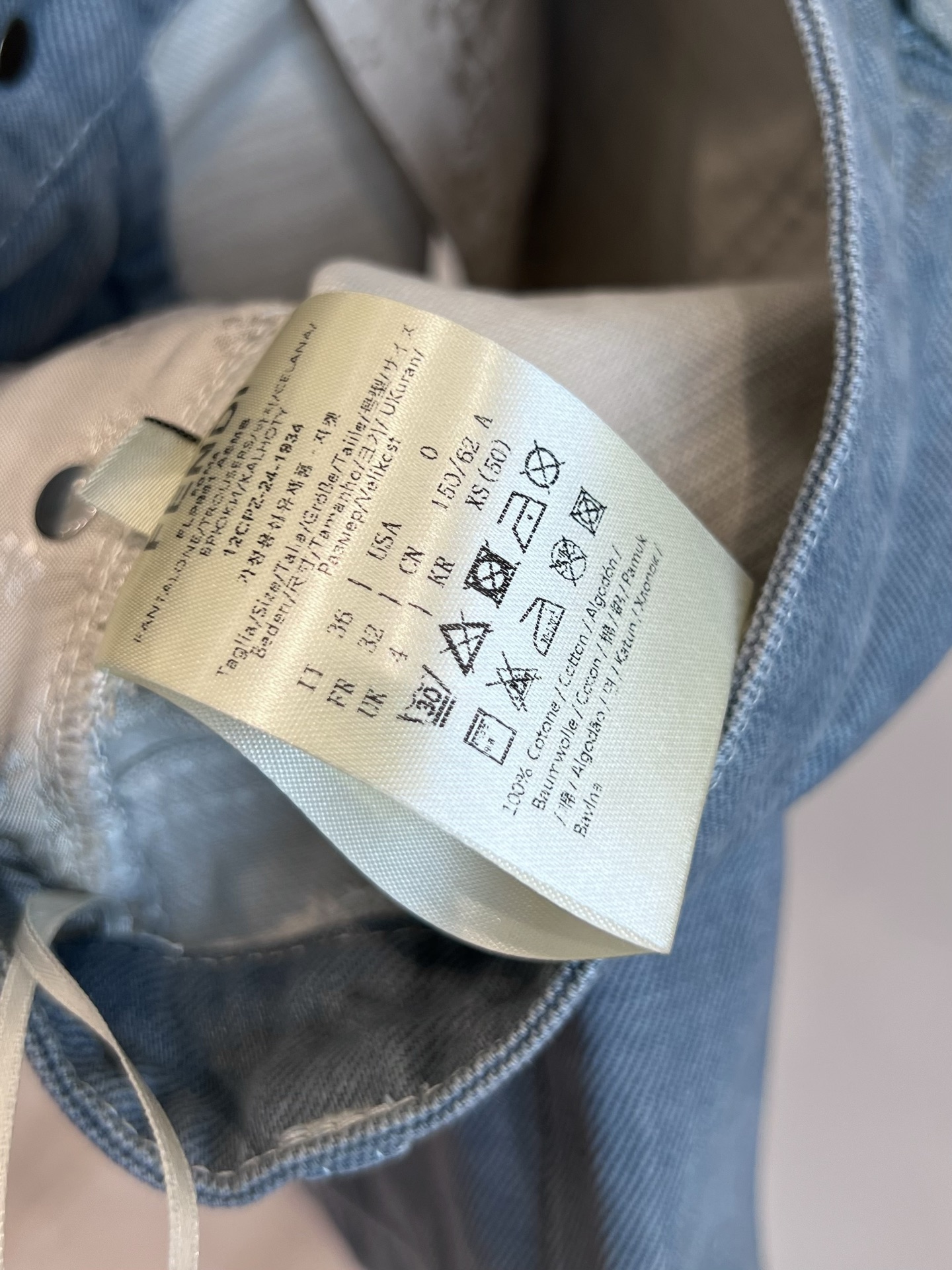 “2025s Fendi Post-Spring Dress: Embossed Jeans with Pure Cotton Fabric” - 图片 5
