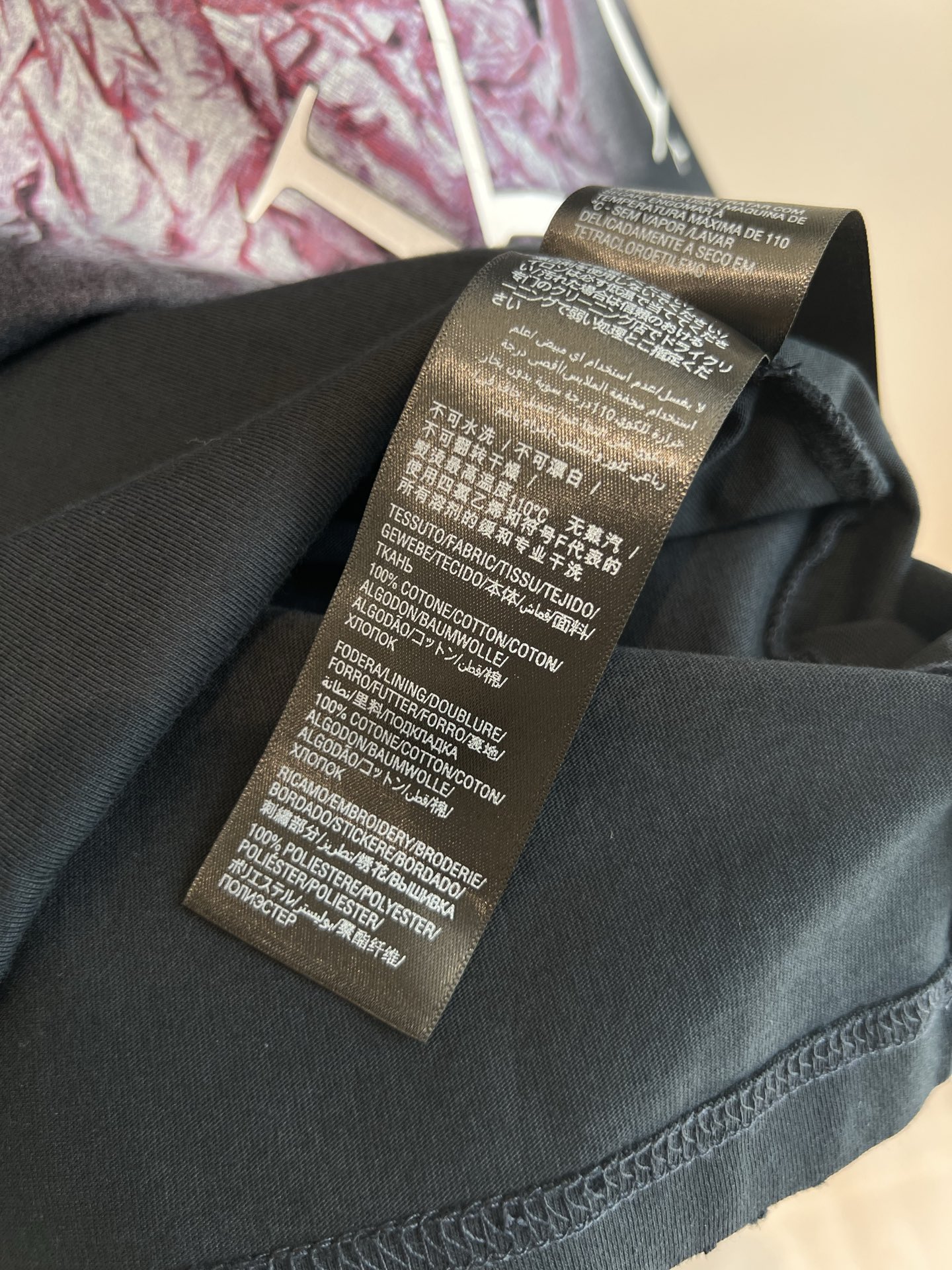 “Balenciaga Kardashian Style: 2025 Spring/Summer Women’s Cotton Suit with Short Sleeves” - 图片 5