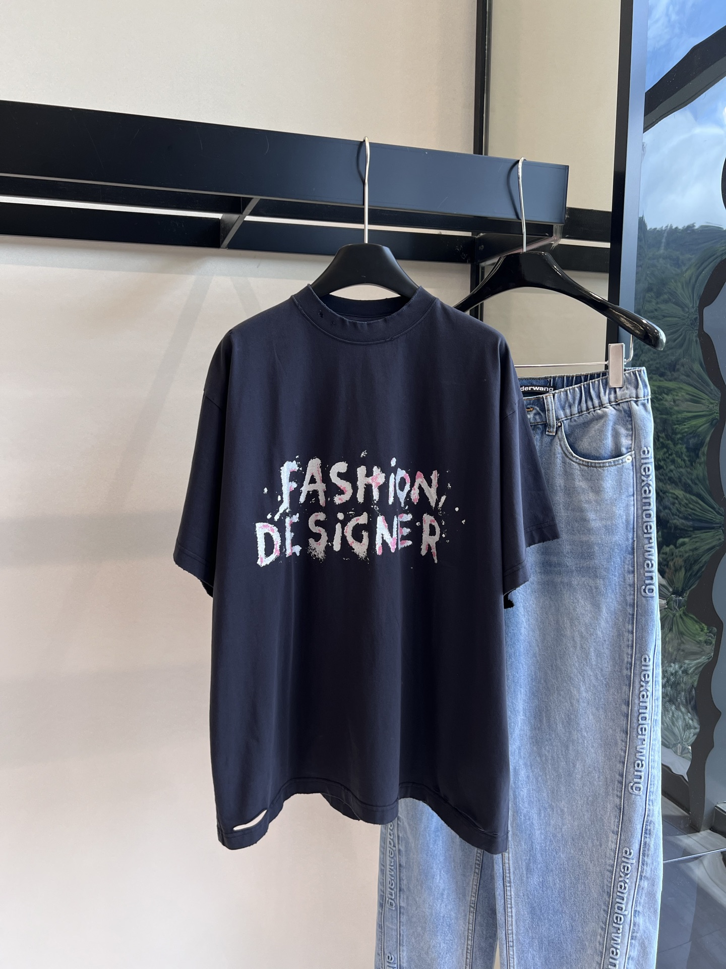 2025s Barenciaga Spring & Summer Pack: P552 Scavenging Dress & Cotton T-shirt - 图片 1