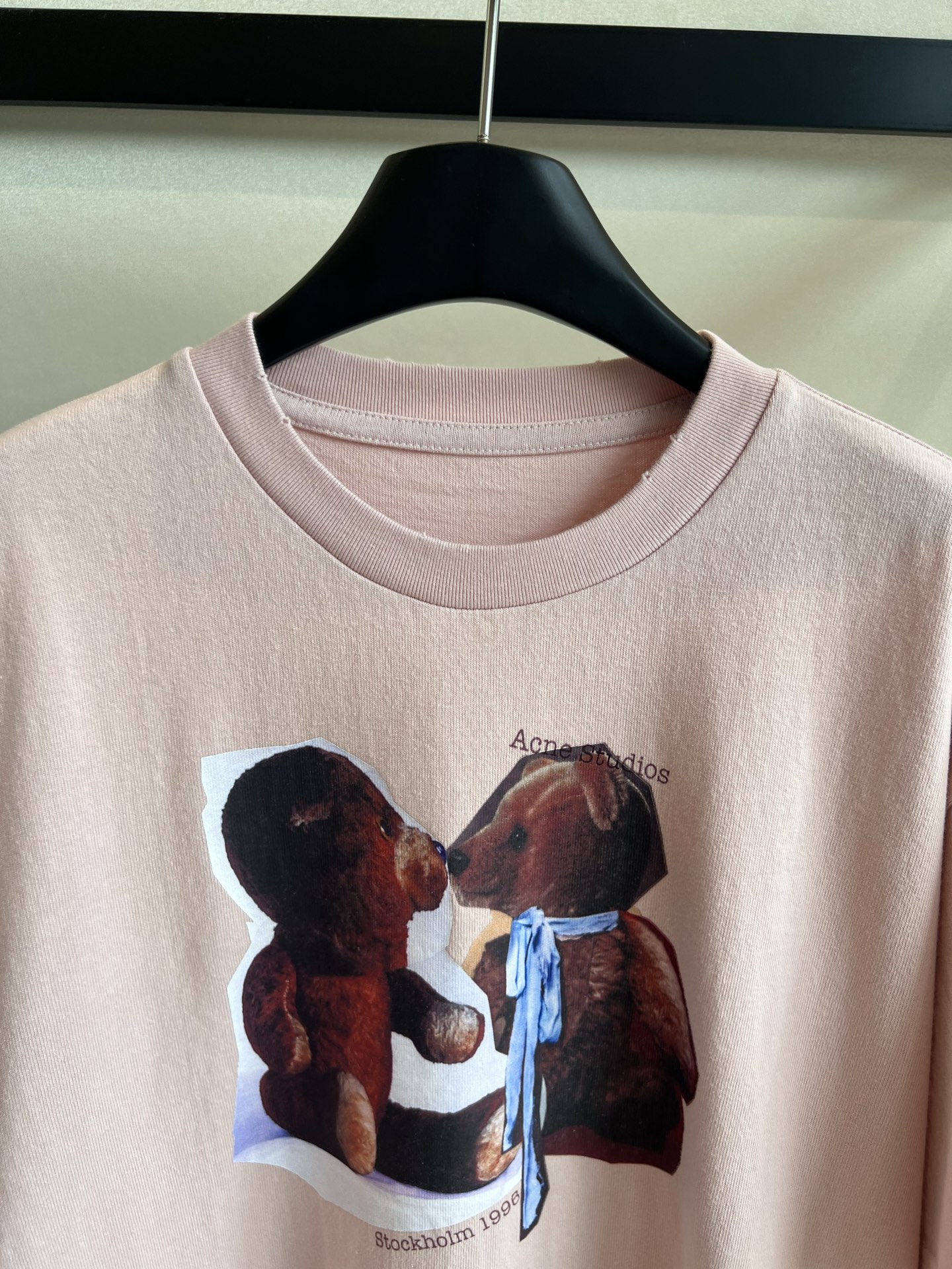 “2025s Acne Studios Dress with Cotton Fabric for Comfort and Style” - 图片 2