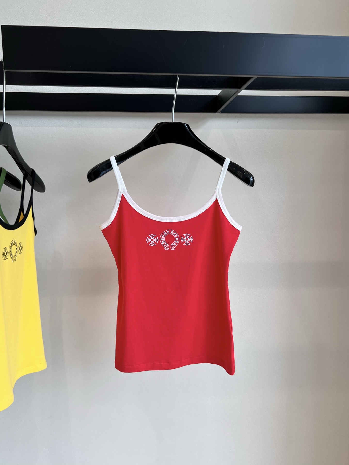 “2025 FW Chromehearts Scrambling Horse Hoof-and-Squad Vest: Neutral Summer Style Design with Cotton Comfort” - 图片 7