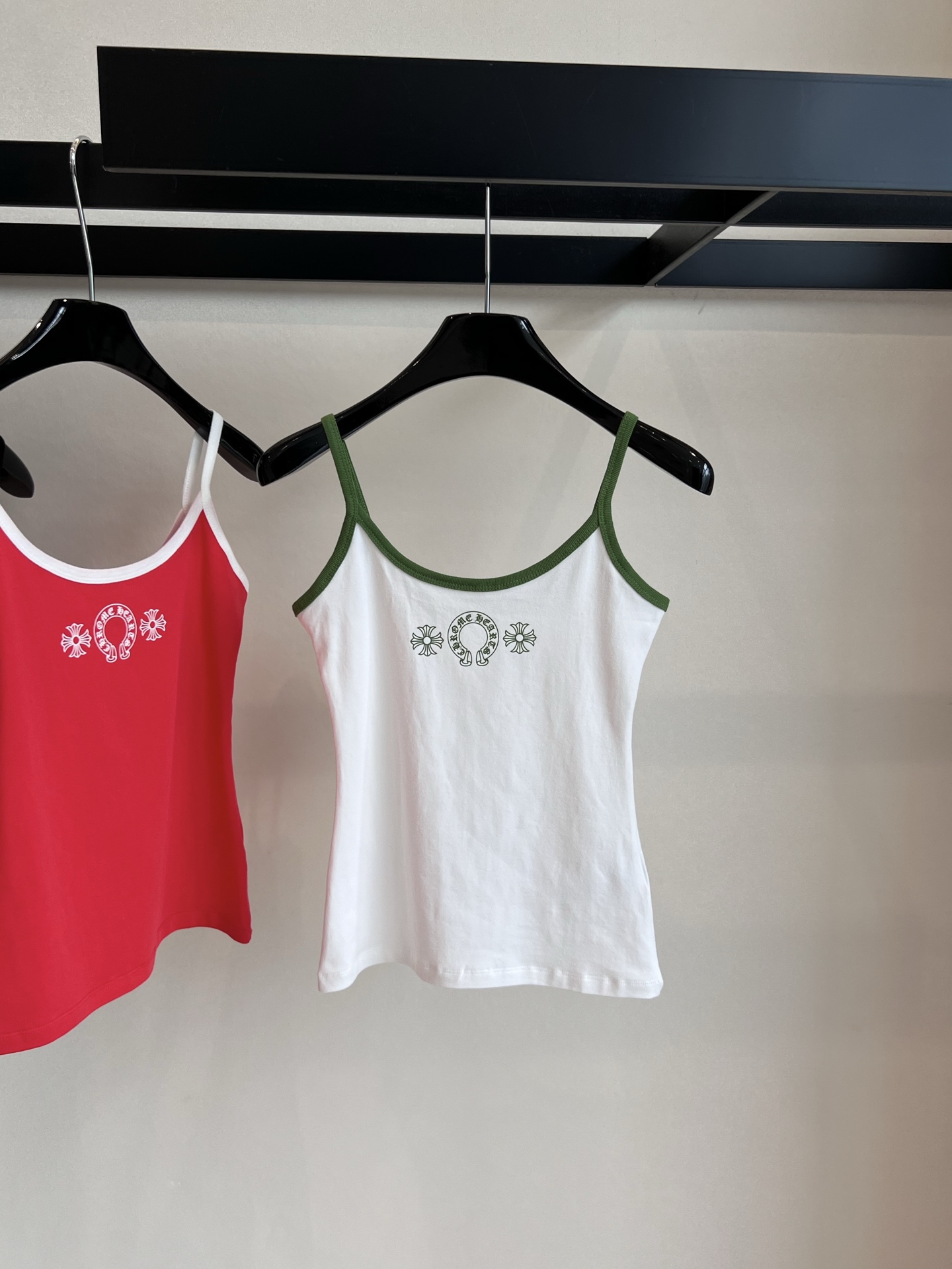 “2025 FW Chromehearts Scrambling Horse Hoof-and-Squad Vest: Neutral Summer Style Design with Cotton Comfort” - 图片 1