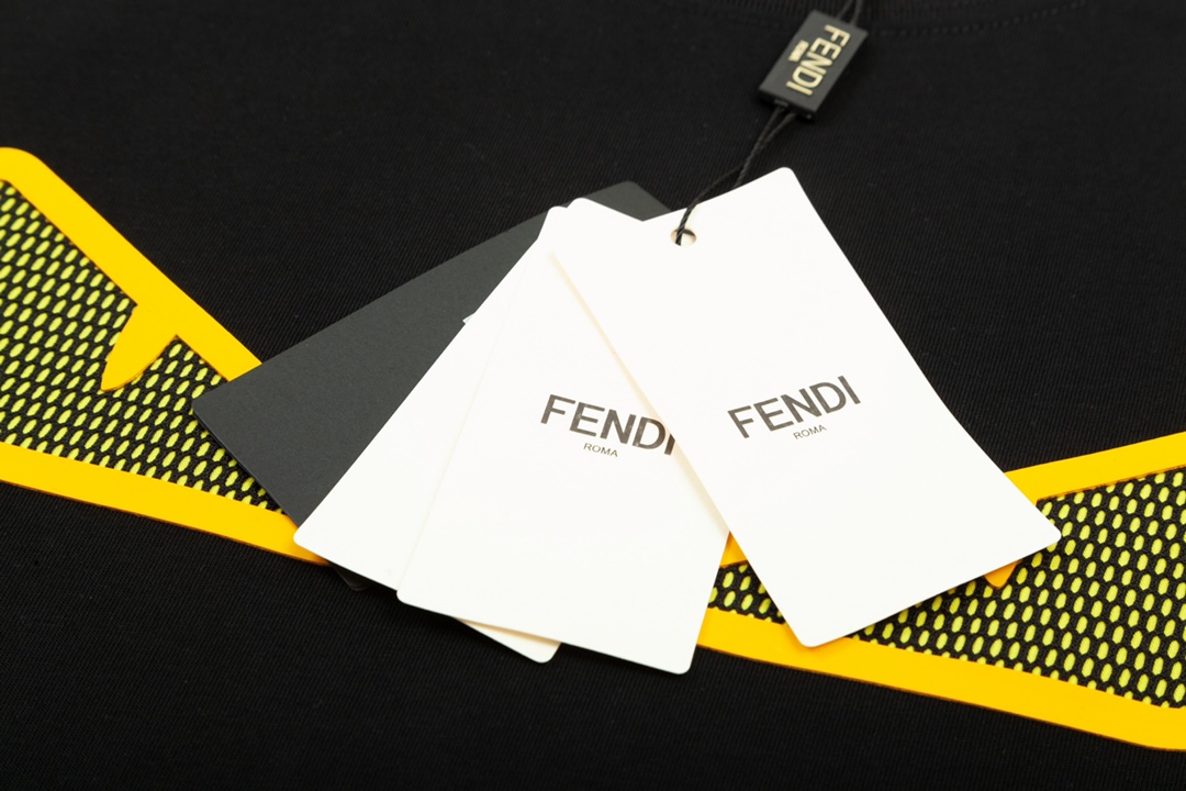 FENDI 芬迪 老佛爷双FF网状立体印花圆领短袖t恤