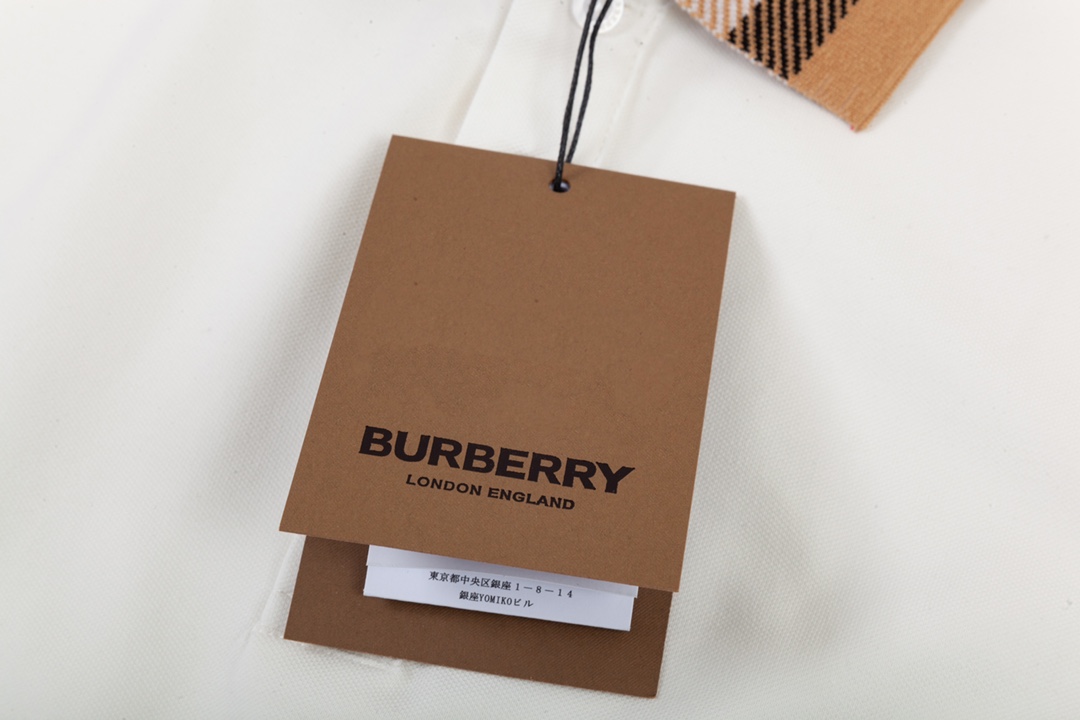 Burberry Classic Grid-Weaved Collar Polo: 1980s Upgrade, Custom Dyed, Comfortable Fit - 图片 3