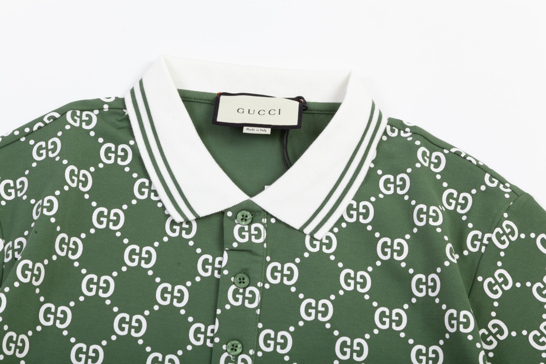 “Gucci Gooch Upgrade: 80s-Inspired Polo with Custom Fabric and Comfortable Fit” - 图片 2