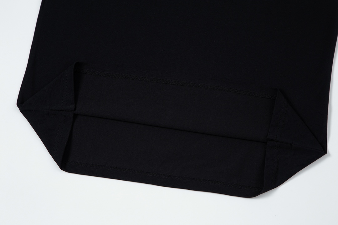 Gucci Double G Logo Polo: 1980s-inspired Upgrade in Black, Custom Fit, Unisex, Sizes M-3XL - 图片 7