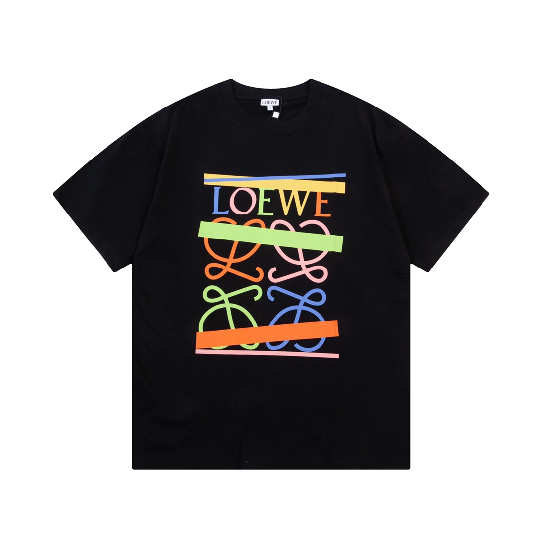 🅿️95 LOEWE 罗意威 彩虹🌈色字母发泡印花 Logo精致升级，灵感源自八十年代复古 原版面料 官方同款 短袖T恤 定制260克同缸染面料 手感非常舒服 春夏最新砖柜同步 时尚又个性 超级百搭好看 男女都非常合适 人手必备款 吊…