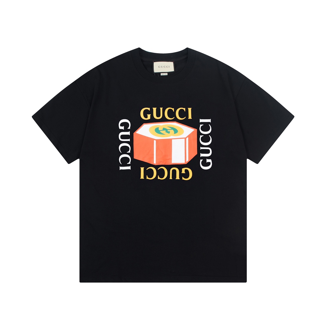 GUCCI 古驰 Camiseta de manga corta con estampado de caja de joyas de doble G, logotipo refinado, inspirado en los años 80…