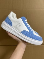 690¥ LV series 1V new shoe, blue and white color matching, new style! The market is exclusively updated with new models. Original original leather imported from Italy. All pure original materials. Real pure original goods. Goods that are most popular for global purchases and foreign purchasing agents! All the details are perfect. Compare any other products casually! Exclusive updated version, no fake version, the picture above is genuine, supports Dewu App identification, supports no reason after-sales service! 1 690¥ LV series 1V new shoe, blue and white color matching, new style! The market is exclusively updated with new models. Original original leather imported from Italy. All pure original materials. Real pure original goods. Goods that are most popular for global purchases and foreign purchasing agents! All the details are perfect. Compare any other products casually! Exclusive updated version, no fake version, the picture above is genuine, supports Dewu App identification, supports no reason after-sales service!