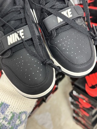 440?国内最强312 新货 Nike Aj312 黑白配色! YS代工厂流出货物 之前一直走平台的一批货 从未流出过市场 所以价格偏贵 别拿通货来碰瓷 ! 原厂鞋型 原厂正确爆裂纹 原厂正确皮料 市售大多爆裂纹一眼假 仔细去看就知道 原厂鞋垫刷胶 原厂复印鞋标 原厂中底材质 打破312无好货的局面 目前市售唯一原厂货! 所拍即所得 配色很多 陆续出齐 支持得物App鉴定 支持无理由售后! 440?国内最强312 新货 Nike Aj312 黑白配色! YS代工厂流出货物 之前一直走平台的一批货 从未流出过市场 所以价格偏贵 别拿通货来碰瓷 ! 原厂鞋型 原厂正确爆裂纹 原厂正确皮料 市售大多爆裂纹一眼假 仔细去看就知道 原厂鞋垫刷胶 原厂复印鞋标 原厂中底材质 打破312无好货的局面 目前市售唯一原厂货! 所拍即所得 配色很多 陆续出齐 支持得物App鉴定 支持无理由售后!