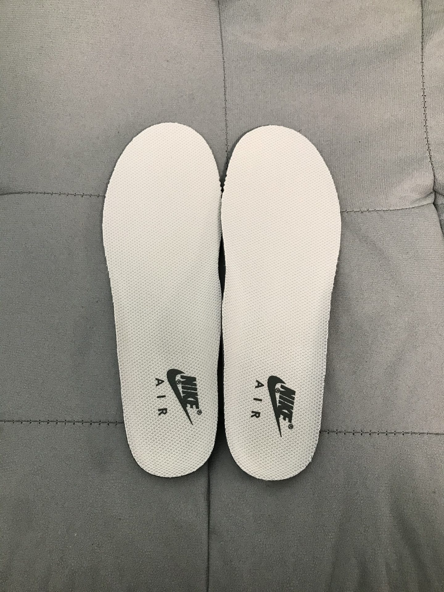 460? Af1 空军定制配色 Supreme粽绿配色 独家定制配色 私人高价定制产品! 原厂原底面组装 VY代工厂流出原底原面 原厂中底拉帮 原厂鞋垫 原厂后跟刺绣 无假款 原本准备高价走国外平台的一批货 销量不好国内贱卖 东西绝对的好东西! 买到赚到 数量不多 上街0撞鞋款式 支持得物App鉴定 支持无理由售后 460? Af1 空军定制配色 Supreme粽绿配色 独家定制配色 私人高价定制产品! 原厂原底面组装 VY代工厂流出原底原面 原厂中底拉帮 原厂鞋垫 原厂后跟刺绣 无假款 原本准备高价走国外平台的一批货 销量不好国内贱卖 东西绝对的好东西! 买到赚到 数量不多 上街0撞鞋款式 支持得物App鉴定 支持无理由售后