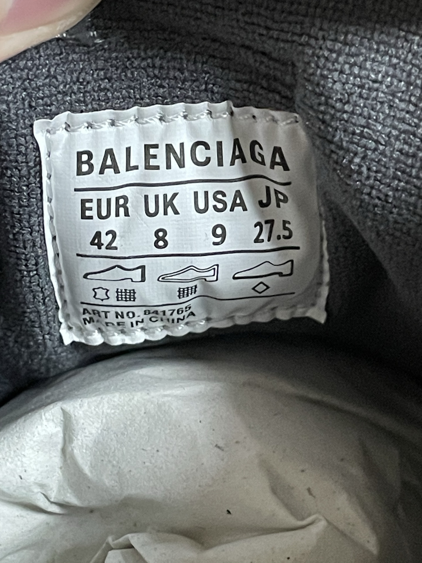 600💰原厂订单
Balenciaga巴黎世家 Hamptons Worn-Out 圆头系带 低帮 生活休闲鞋 男款 水泥灰
圈内独家配色 独家货物
圈内唯一真原底原面 佛山原厂货
刚出货时得物/白鬼 都是直接给真的货 之前一直没流通市场 都是1-2xxx在正品圈流通的货 也就是代发圈9xx在代发的东莞货 批次被打掉圈内贱卖
唯一一批真东西 之前一直只接定制大客户的货 接同行代发/批发 还是那句话 所拍即所得 盗图的多,认准我下单
区别其他广东/莆田货 不在一个档次上
目前依旧鉴定稳定 包鉴定包售后
货号:841763WCURS9000