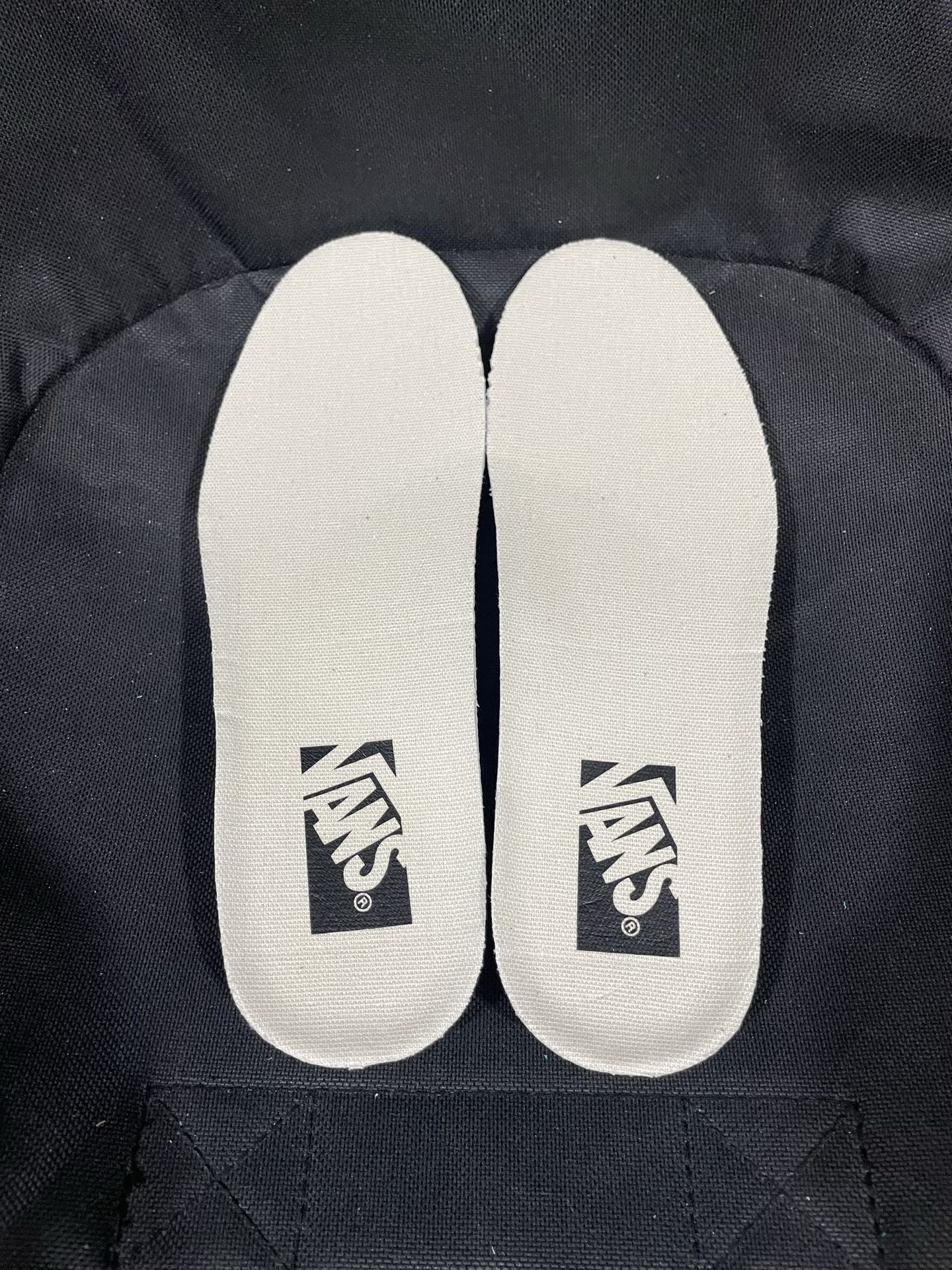 210💰国内最强
Vans Old Skool 36 36 DX 安纳海姆 棋盘格 轻便 低帮 板鞋 男女同款 黑白

经典款Vans棋盘格 全新批次 渠道流出
Vans原厂正品代工厂原底原面
支持过验得物App 支持售后

VN0A38G2OAK