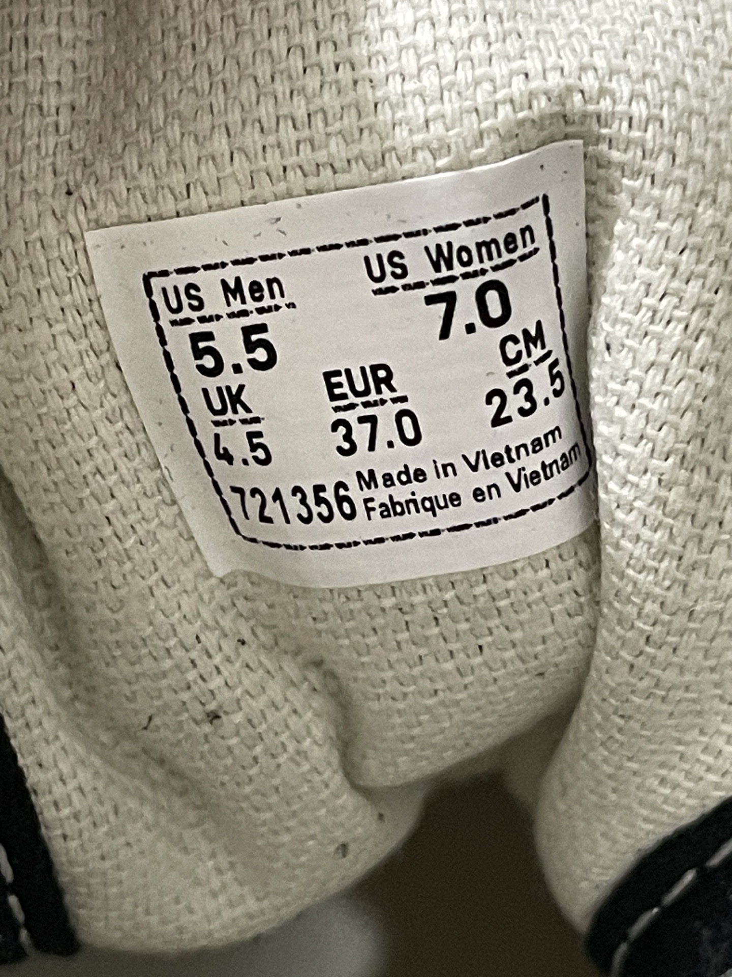 210💰国内最强
Vans Old Skool 36 36 DX 安纳海姆 棋盘格 轻便 低帮 板鞋 男女同款 黑白

经典款Vans棋盘格 全新批次 渠道流出
Vans原厂正品代工厂原底原面
支持过验得物App 支持售后

VN0A38G2OAK