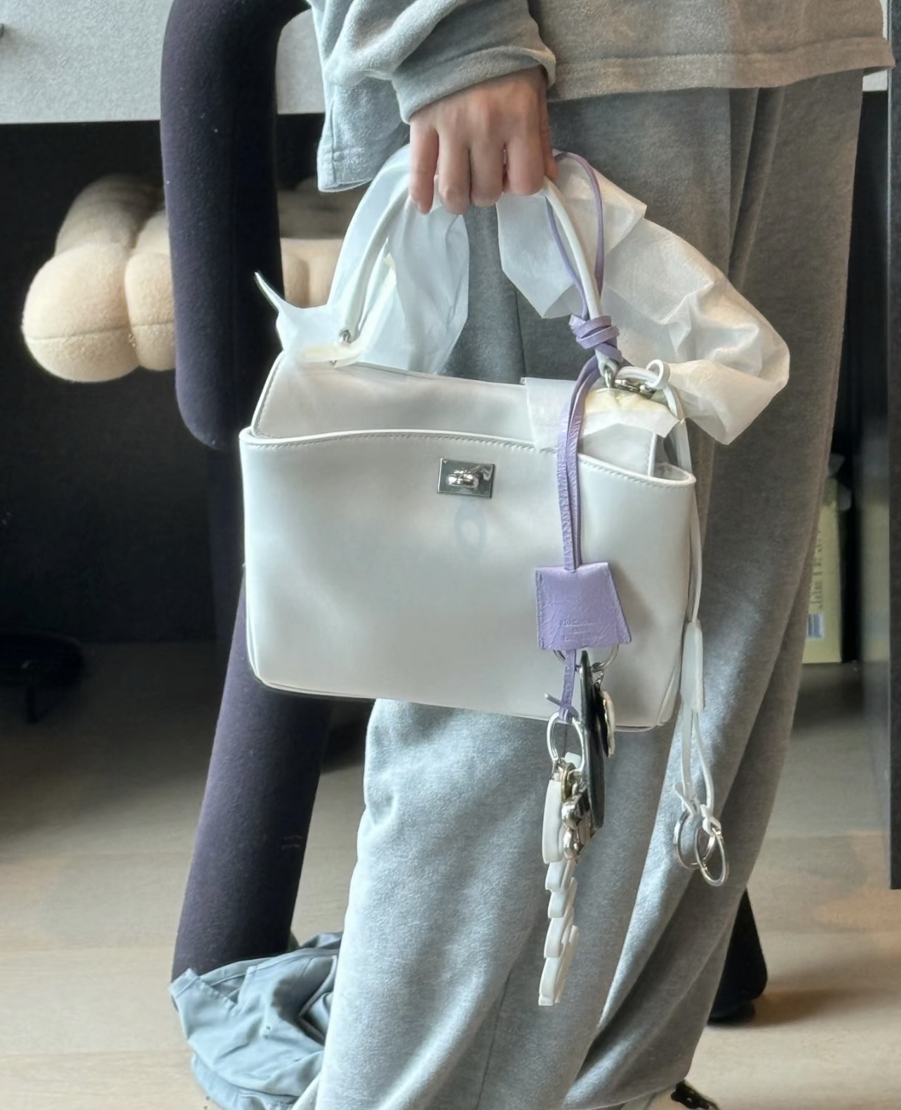 𝐑𝐨𝐝𝐞𝐨 𝐖𝐡𝐢𝐭𝐞