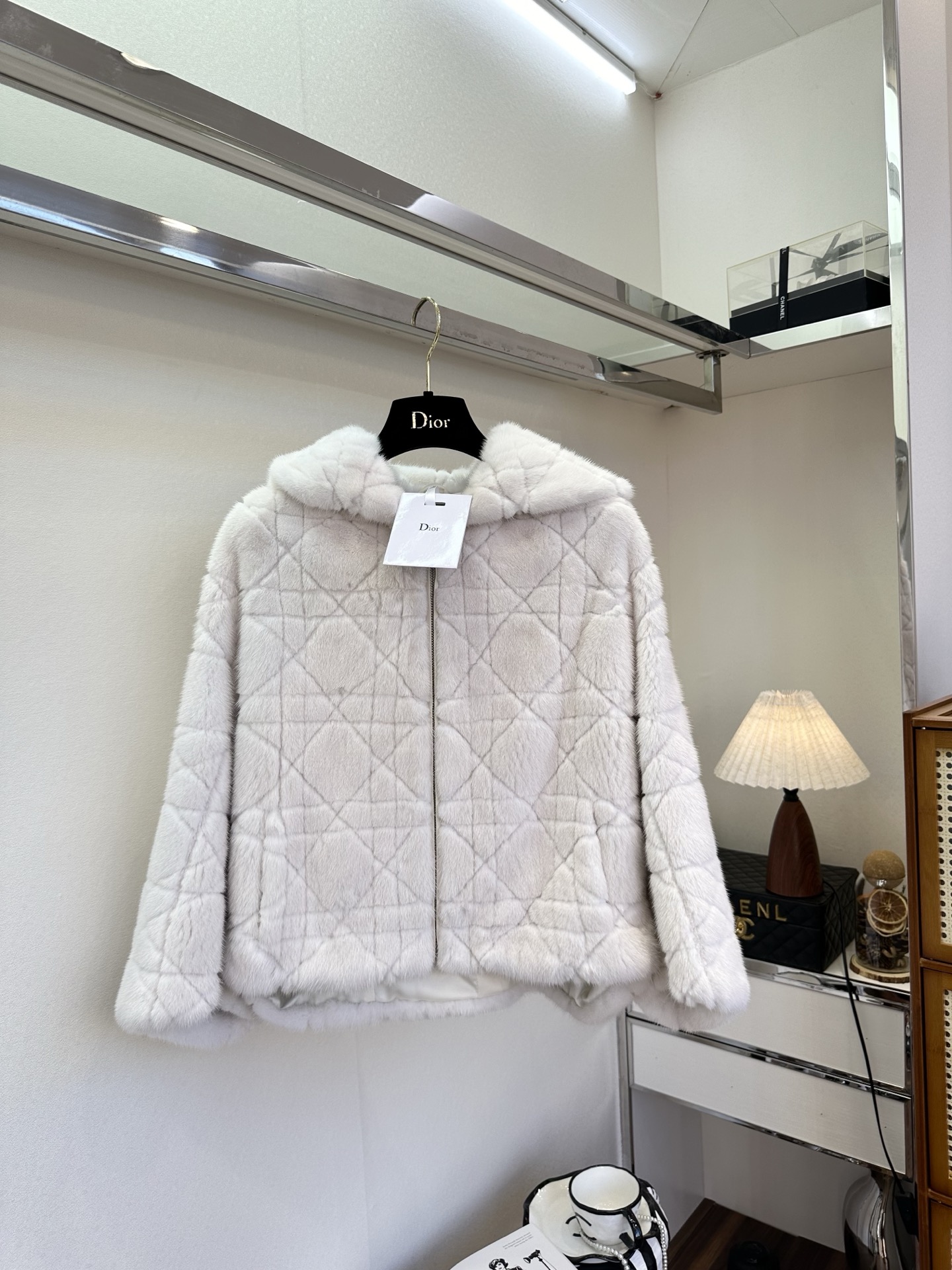 i1763814496054 2209 0 5