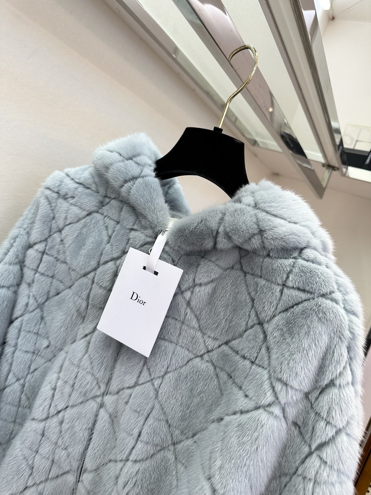 i1763814496156 2032 0 4