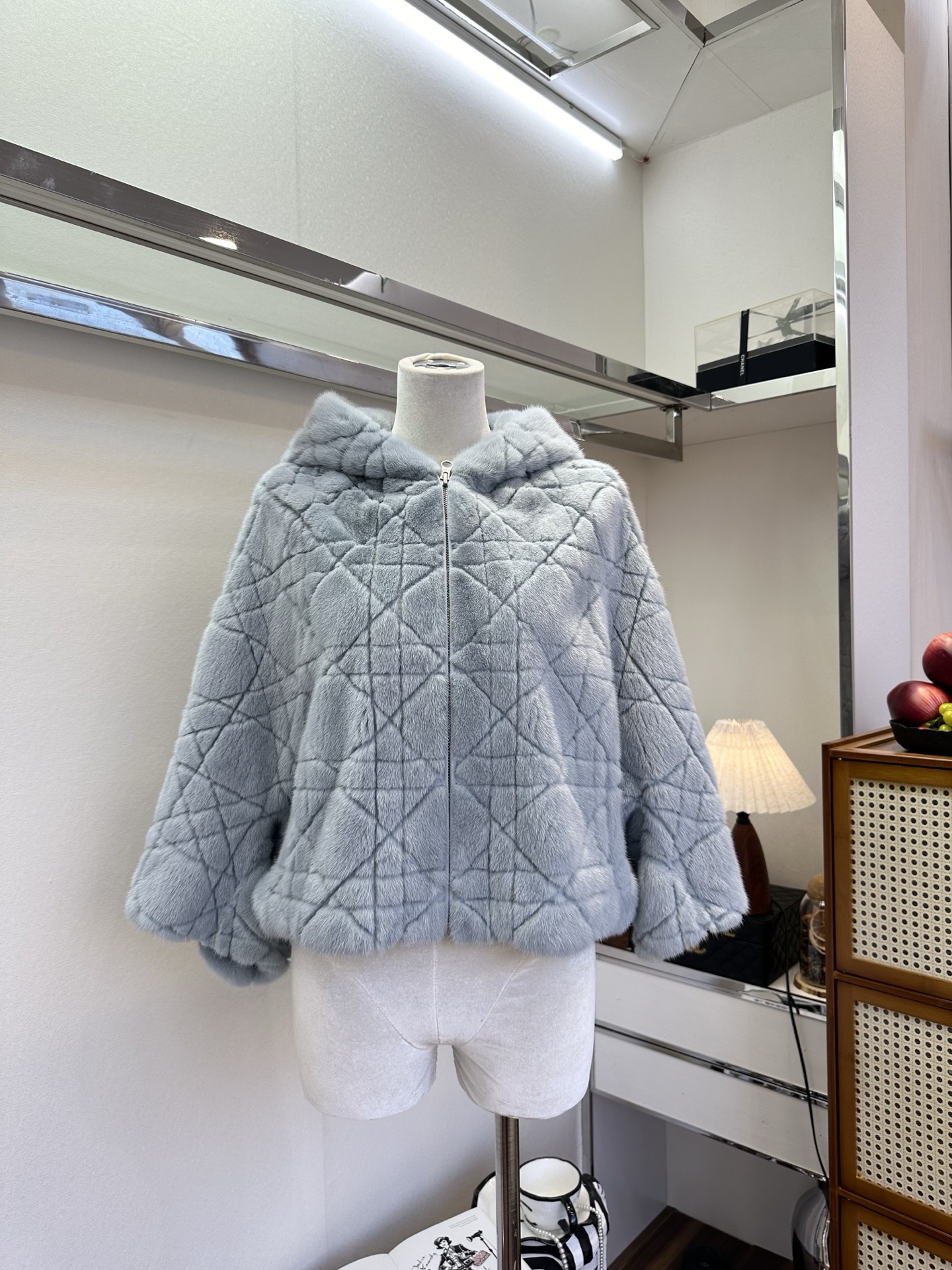 NO:636354,Detailed picture display, Dior-clothing, dior, alexander wang19860909细节图展示,迪奥-服装,dior,alexander wang,Women's clothing