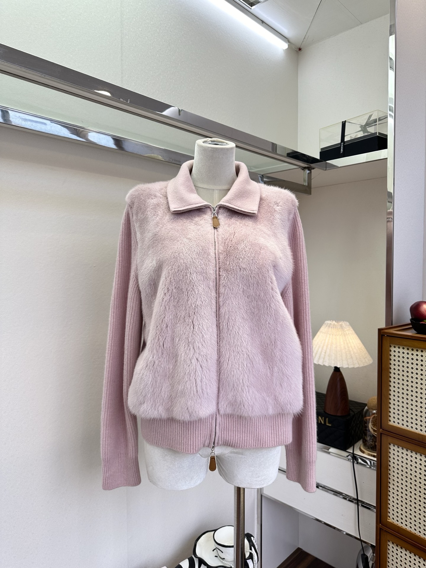 NO:636351,Detailed picture display, women's clothing, alexander wang19860909细节图展示,女装,alexander wang,Women's clothing